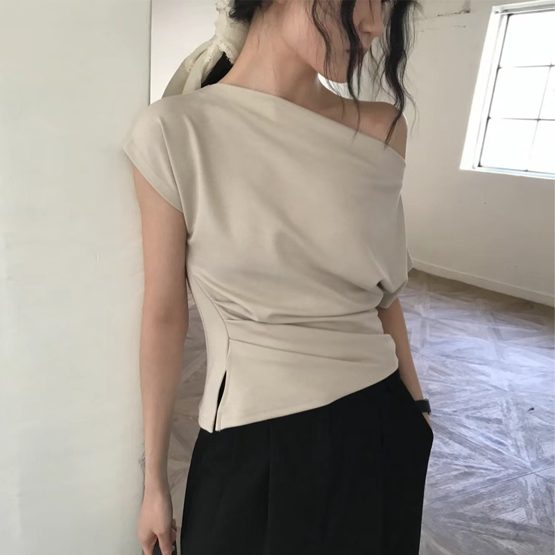 The Korean Lifestyle - Elegant One-Shoulder Design Sensation Top Korean